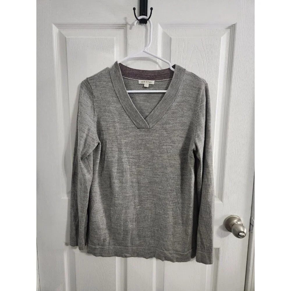 Orvis 100% Marino Wool Minimalist Normcore gray Vneck pullover sweater  large